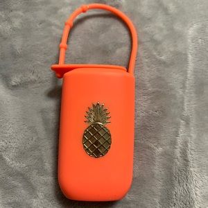 Pocketbac travel size body wash/lotion holder with gold pineapple